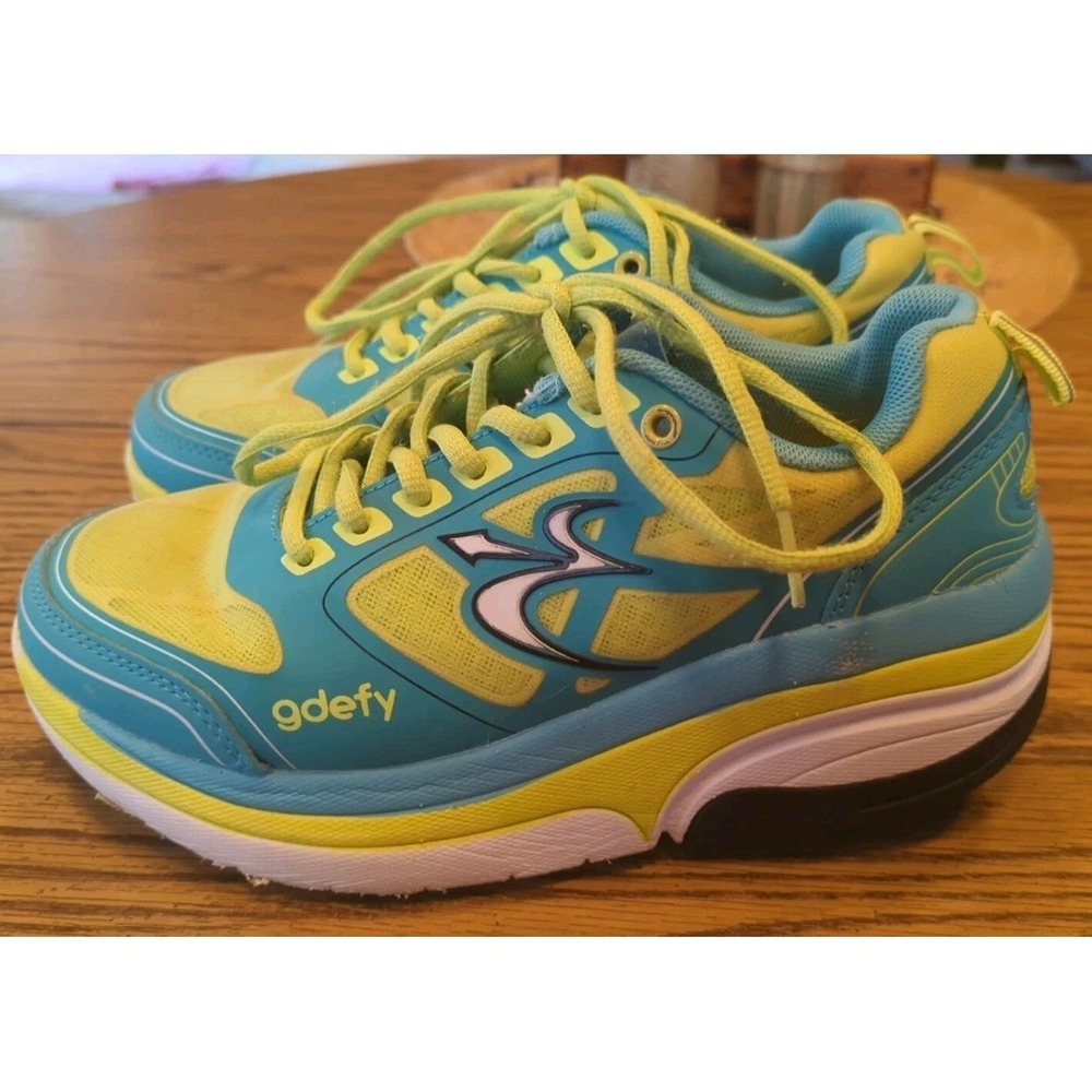 gdefy‎ Gravity Defyer Multicolor Aqua Womens Size 5 Althletic Shoes TB9022FYU-W